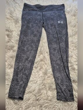 Under Armour Black and Charcoal Fitted Performance Leggings - M